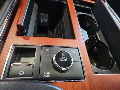 Used 2022 Lincoln Navigator Reserve AWD/4WD image 24