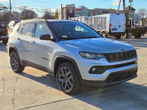 New 2026 Jeep Compass Limited image 6