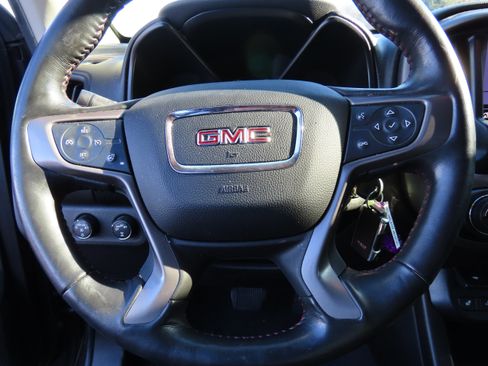 Used 2019 GMC Canyon All Terrain w/ All Terrain X Package image 32