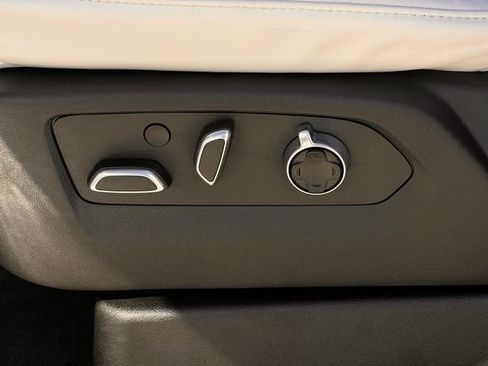 Certified 2026 Cadillac Escalade V w/ LPO, ONYX Package image 28