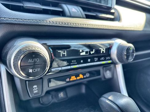 Used 2023 Toyota RAV4 XLE image 27