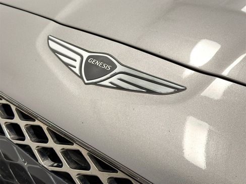 Used 2024 Genesis G70 2.5T image 11