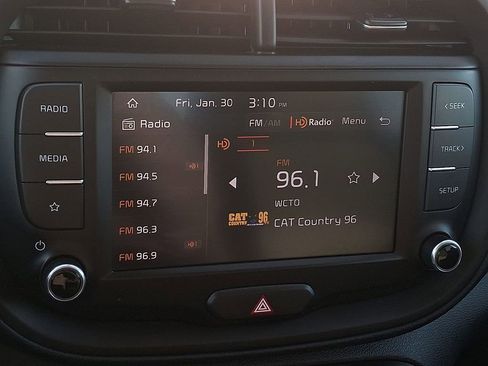 Certified 2023 Kia Soul LX w/ Option Group 015 image 22