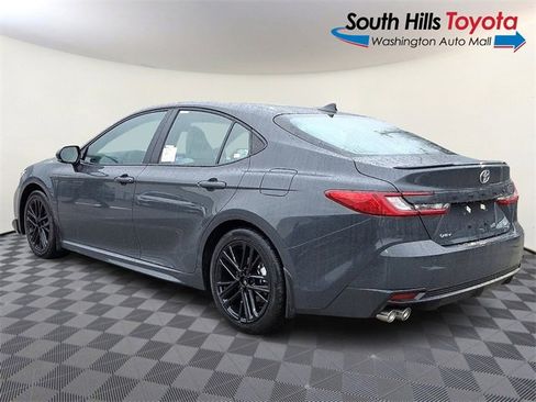 New 2026 Toyota Camry SE image 4