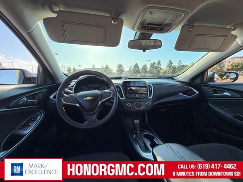 Used 2020 Chevrolet Malibu LT image 7