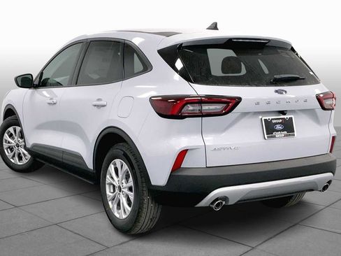 New 2026 Ford Escape Active image 11