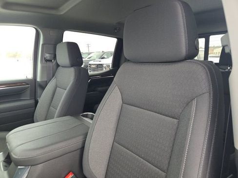 New 2026 GMC Sierra 1500 Elevation image 14