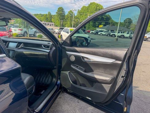 Used 2019 INFINITI QX50 Essential w/ Premium Audio Package FWD image 18