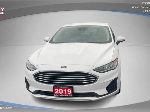 Used 2019 Ford Fusion S image 2
