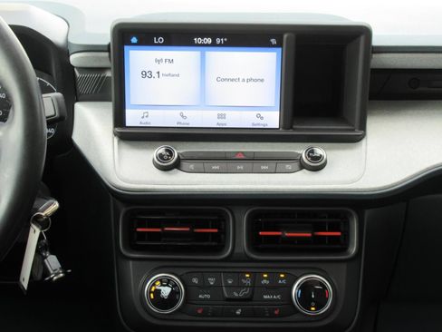 Used 2024 Ford Maverick XLT w/ XLT Luxury Package FWD image 17