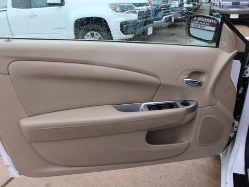 Used 2013 Chrysler 200 Limited image 13
