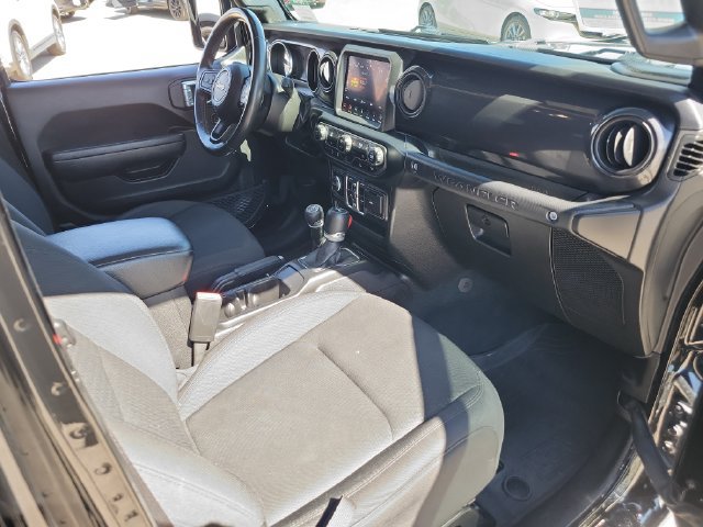 Used 2022 Jeep Wrangler Unlimited Sport AWD/4WD image 21