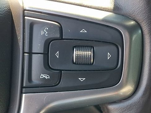 Used 2023 Chevrolet Silverado 1500 LTZ w/ Technology Package AWD/4WD image 22