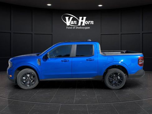 New 2025 Ford Maverick Lariat w/ Black Appearance Package image 14