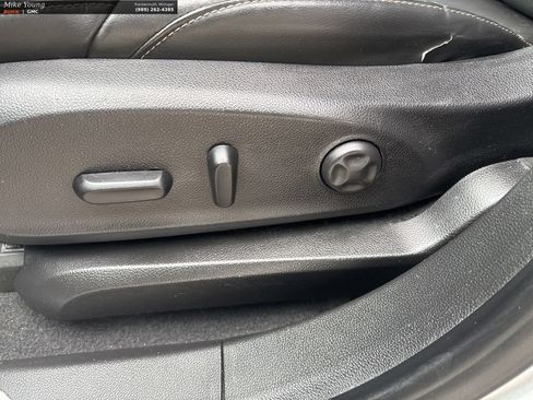 Used 2016 Buick Envision Premium w/ Driver Confidence Package AWD/4WD image 20