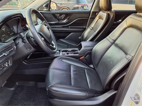 Certified 2022 Lincoln Corsair Reserve w/ Elements Package image 5