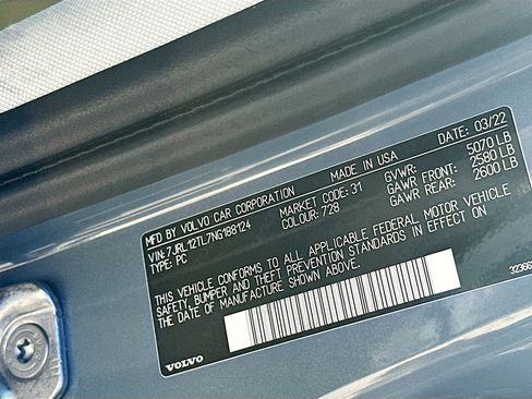 Used 2022 Volvo S60 B5 Inscription image 38