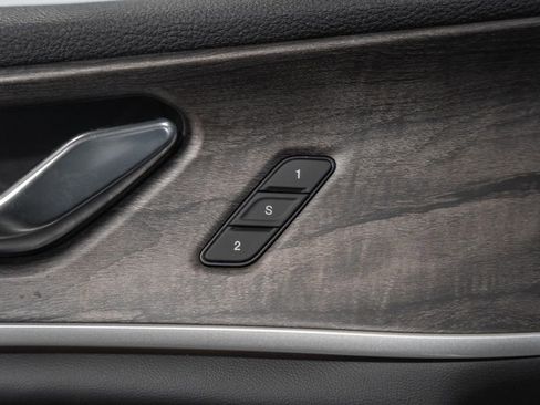 New 2025 Jeep Grand Cherokee Limited image 40