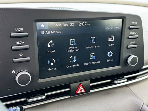 Used 2025 Hyundai Elantra Sport w/ Cargo Package image 17