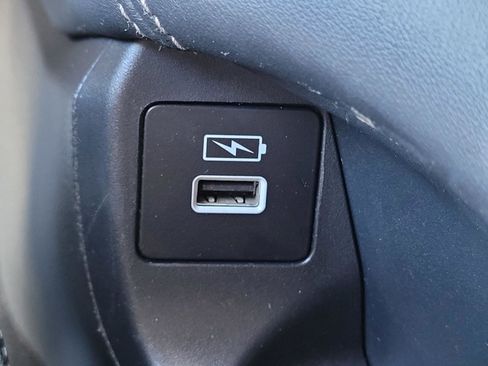 Used 2023 Honda HR-V EX-L image 16