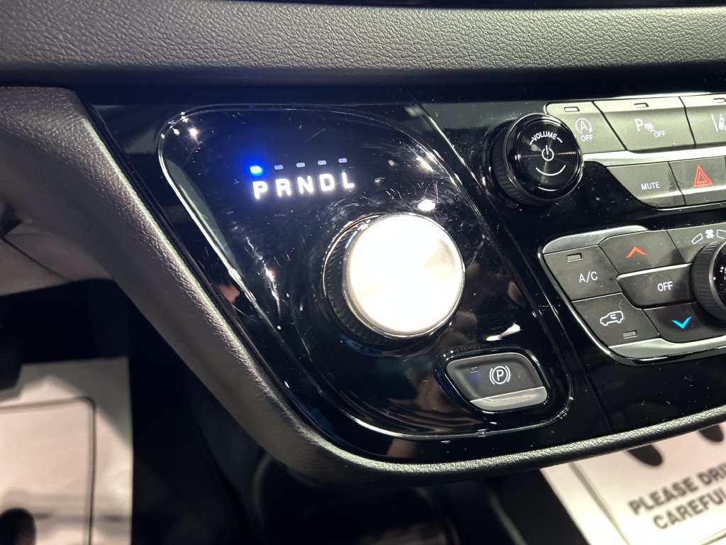 Used 2026 Chrysler Pacifica Select w/ S Appearance Package FWD image 20
