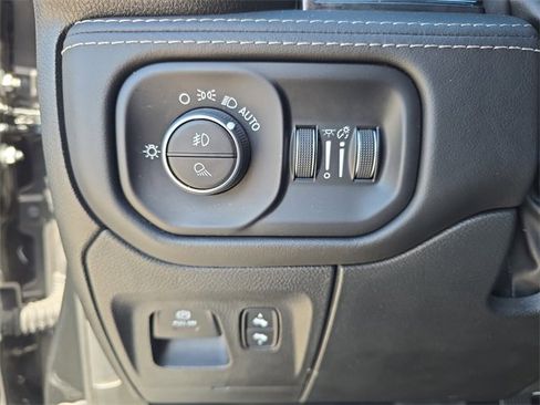 Certified 2022 RAM 1500 Limited w/ (RED) Edition image 22