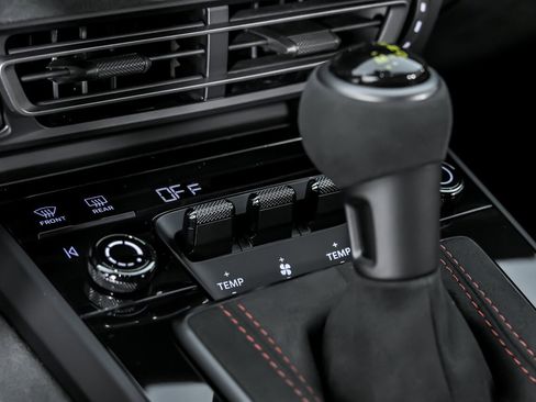 Used 2024 Porsche 911 GT3 RS image 40