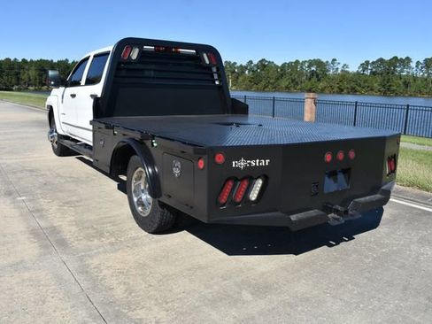 Used 2018 GMC Sierra 3500 4x4 Crew Cab w/ Sierra Convenience Package image 5