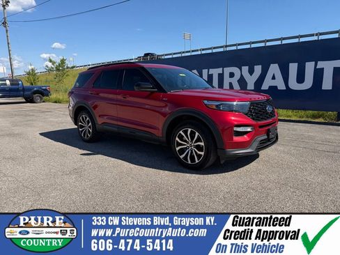 Used 2023 Ford Explorer ST-Line w/ Class IV Trailer Tow Package AWD/4WD image 1