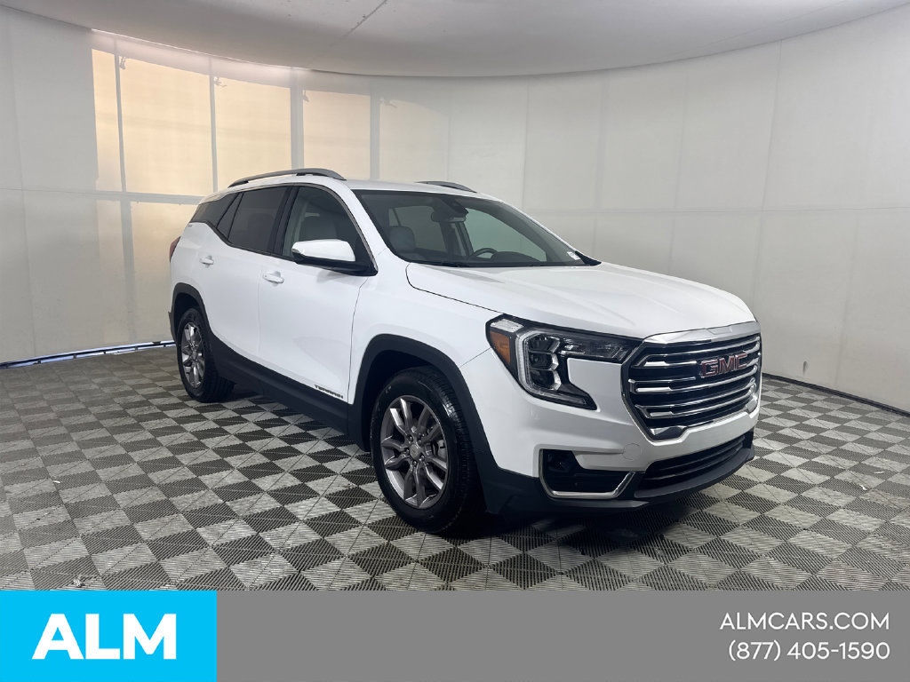 Used 2024 GMC Terrain SLT FWD image 3