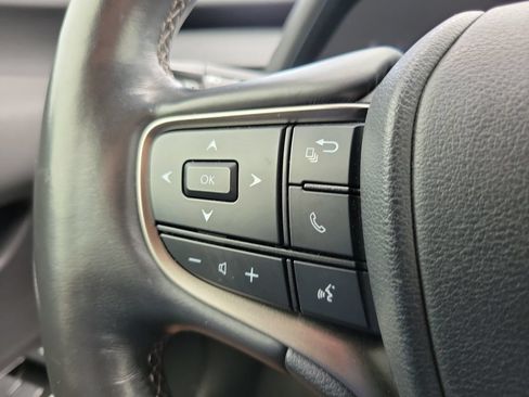 Used 2021 Lexus UX 200 w/ Premium Package FWD image 21