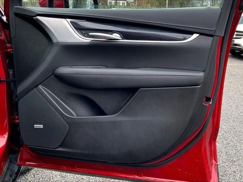 Used 2024 Cadillac XT5 Premium Luxury image 24