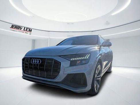 Used 2021 Audi Q8 Prestige image 6