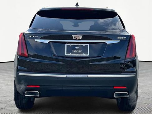 New 2025 Cadillac XT5 Luxury image 5