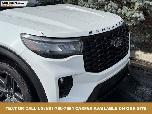 Used 2025 Ford Explorer ST-Line w/ ST-Line Street Pack image 14
