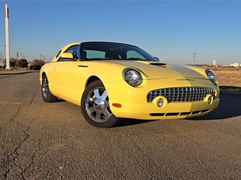 Used 2002 Ford Thunderbird image 9