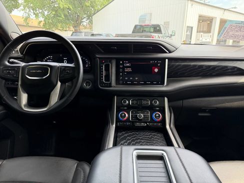 Used 2023 GMC Yukon Denali w/ Max Trailering Package AWD/4WD image 18