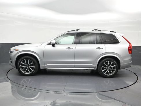 Used 2018 Volvo XC90 T5 Momentum w/ Convenience Package AWD/4WD image 2