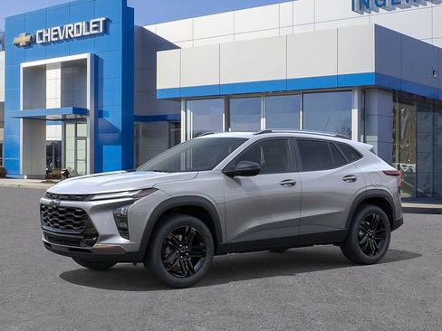 New 2026 Chevrolet Trax ACTIV image 2