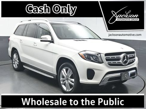 Used 2018 Mercedes-Benz GLS 450 4MATIC w/ Premium Package image 1