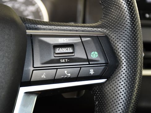Used 2023 Mitsubishi Outlander SE AWD/4WD image 21