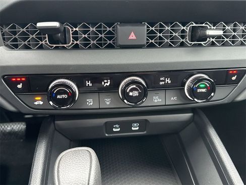 New 2025 Honda Accord SE image 17