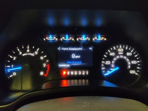 Used 2017 Ford F150 XL w/ Equipment Group 101A Mid RWD image 23