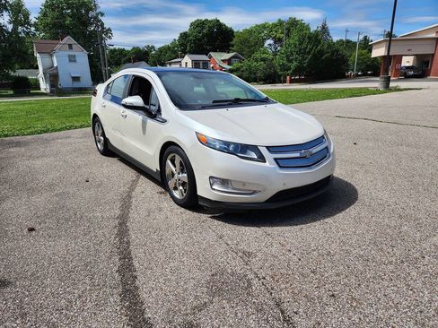Used 2012 Chevrolet Volt Premium w/ Premium Trim Package FWD image 1