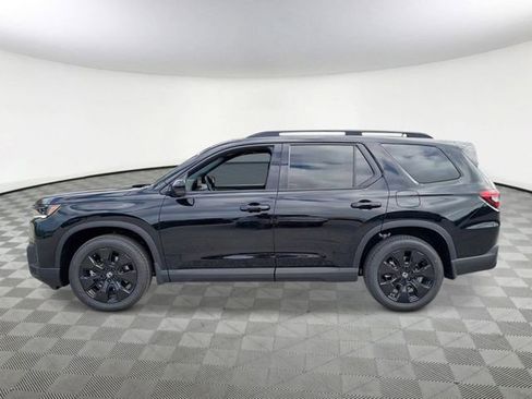 New 2026 Honda Pilot Black Edition image 3