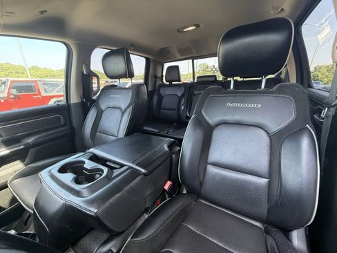 Used 2020 RAM 1500 Laramie AWD/4WD image 8