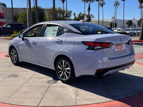 New 2025 Nissan Versa SV image 5
