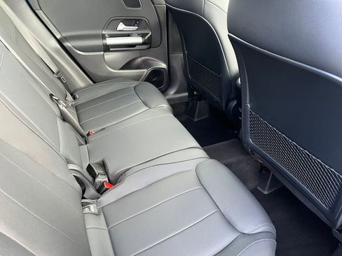 Certified 2025 Mercedes-Benz GLA 250 4MATIC image 17