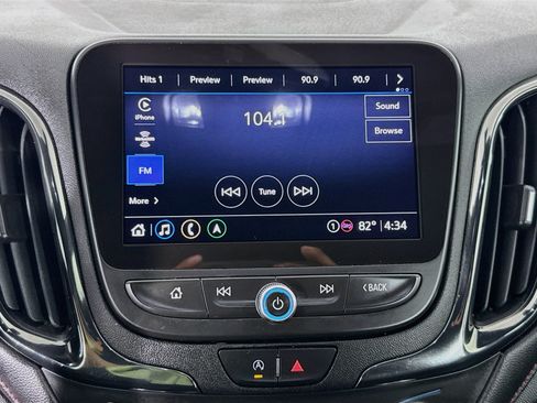 Used 2023 Chevrolet Equinox RS FWD image 16