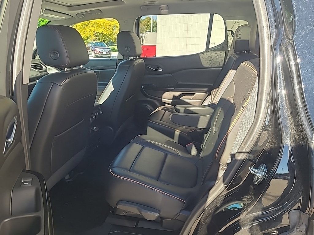 Used 2020 GMC Acadia AT4 w/ Driver Alert Package II AWD/4WD image 16